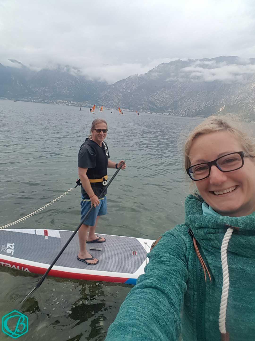 Gardasee Surfcamp Urlaub Surfen Windsurfen SUP Good Vibes
