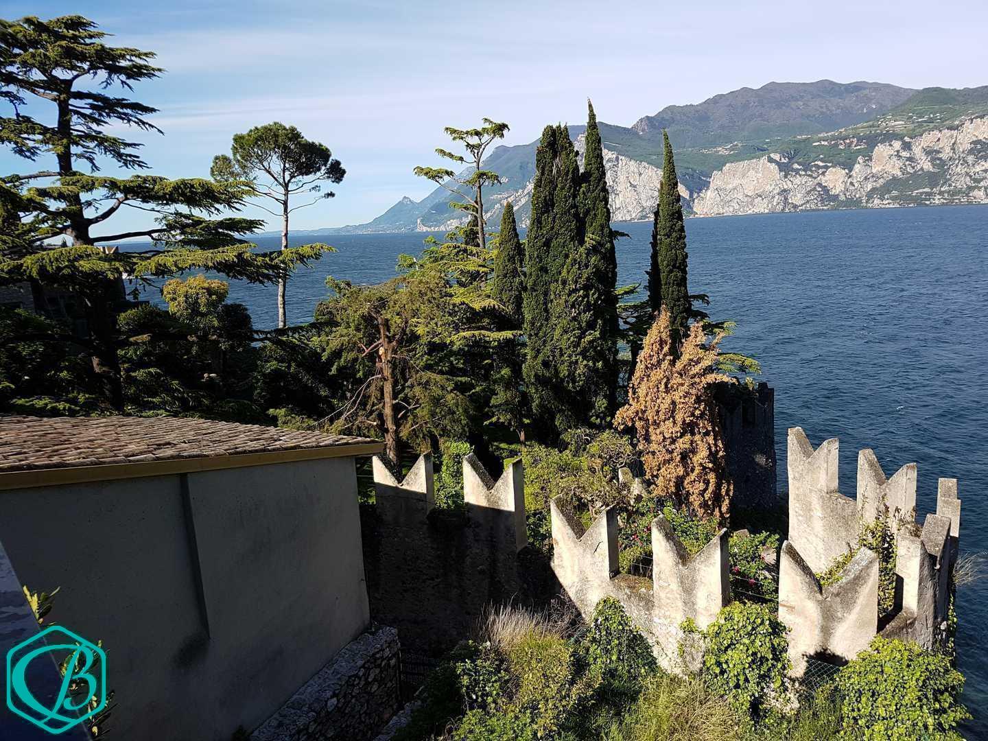 Gardasee Surfcamp Urlaub Surfen Windsurfen SUP Good Vibes