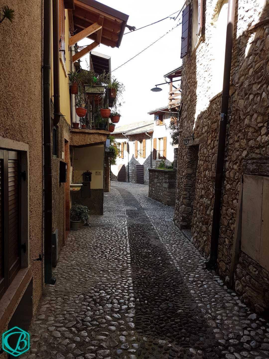 Gardasee Surfcamp Urlaub Surfen Windsurfen SUP Good Vibes