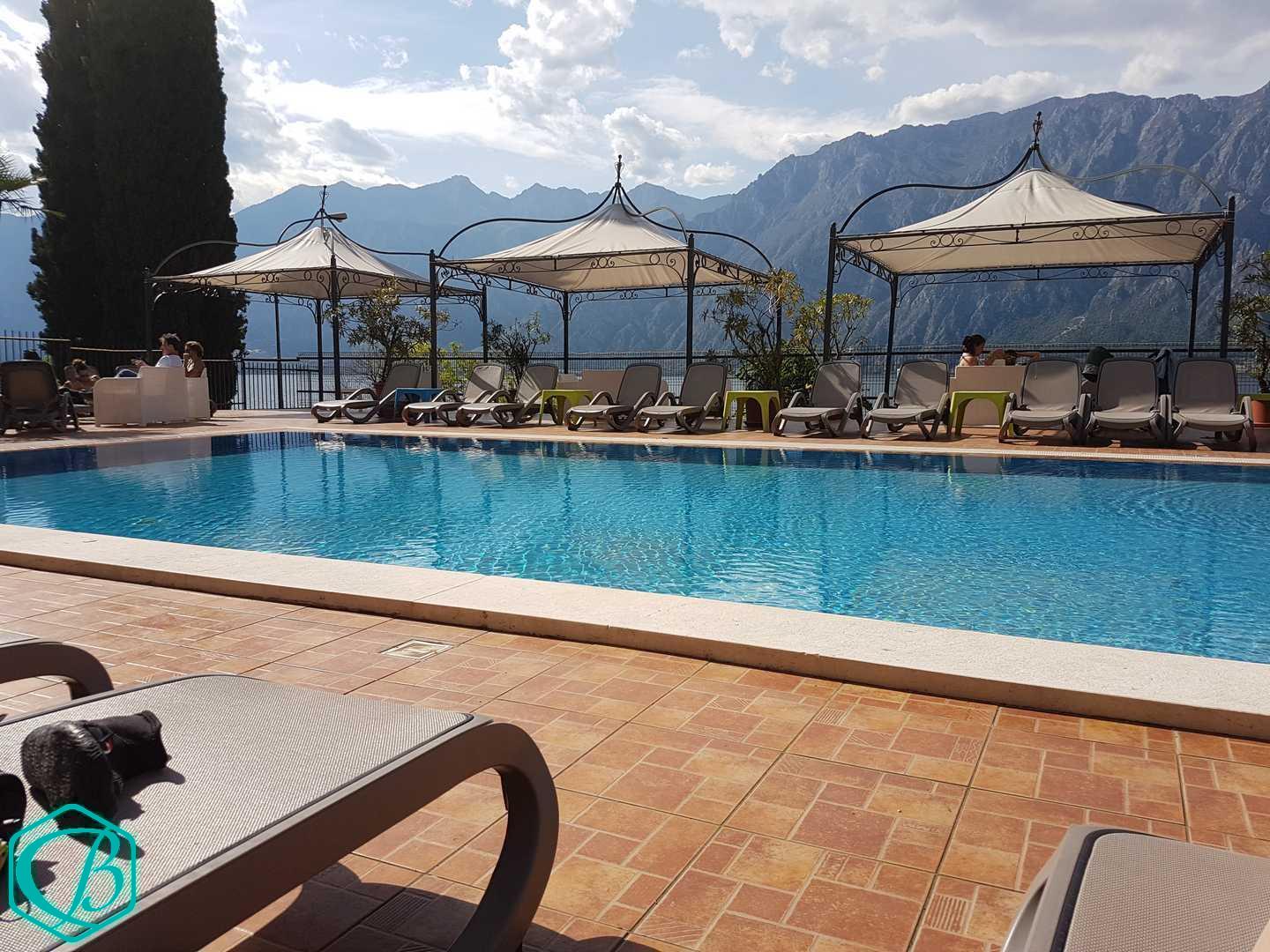 Gardasee Surfcamp Urlaub Surfen Windsurfen SUP Good Vibes