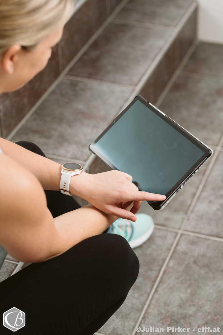 ©Julian Pirker - elff.at Christina Fitness e!Motion Personal Fitness Training Groupfitness Trainingsplanung Kinesio-Taping Firmenfitness