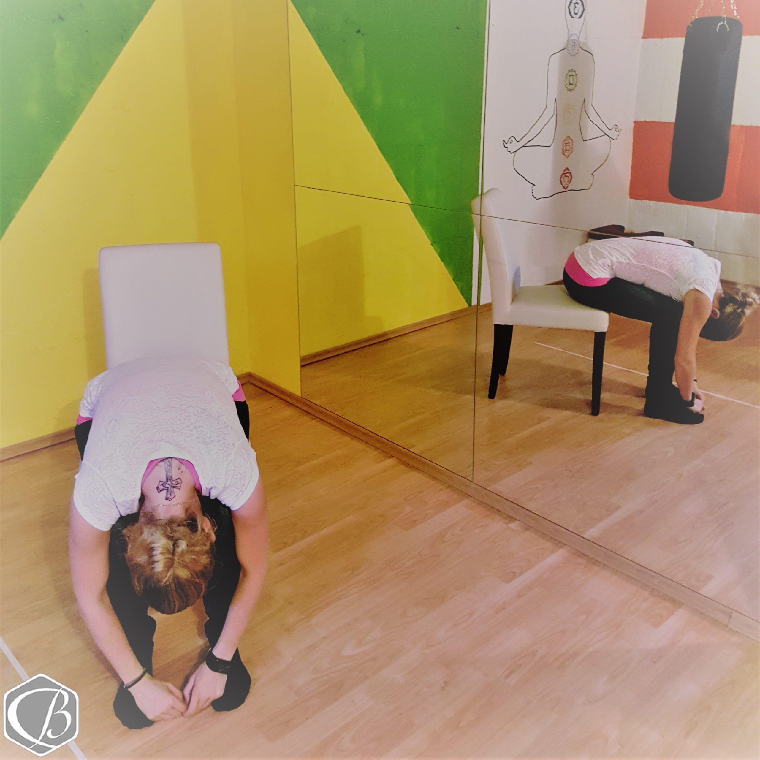 Büroworkout Pause zwischendurch aktiver Alltag Bewegung Fitness zu langes Sitzen