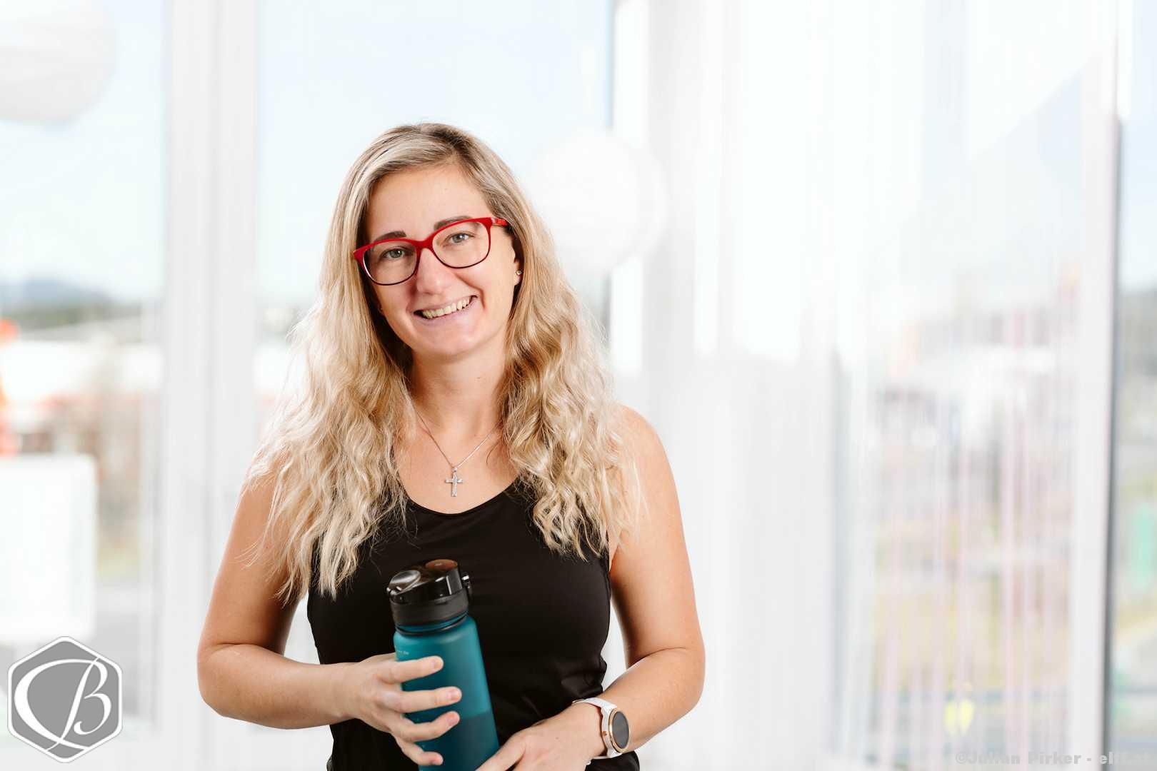 ©Julian Pirker - elff.at Christina Fitness e!Motion Personal Fitness Training Groupfitness Trainingsplanung Kinesio-Taping Firmenfitness