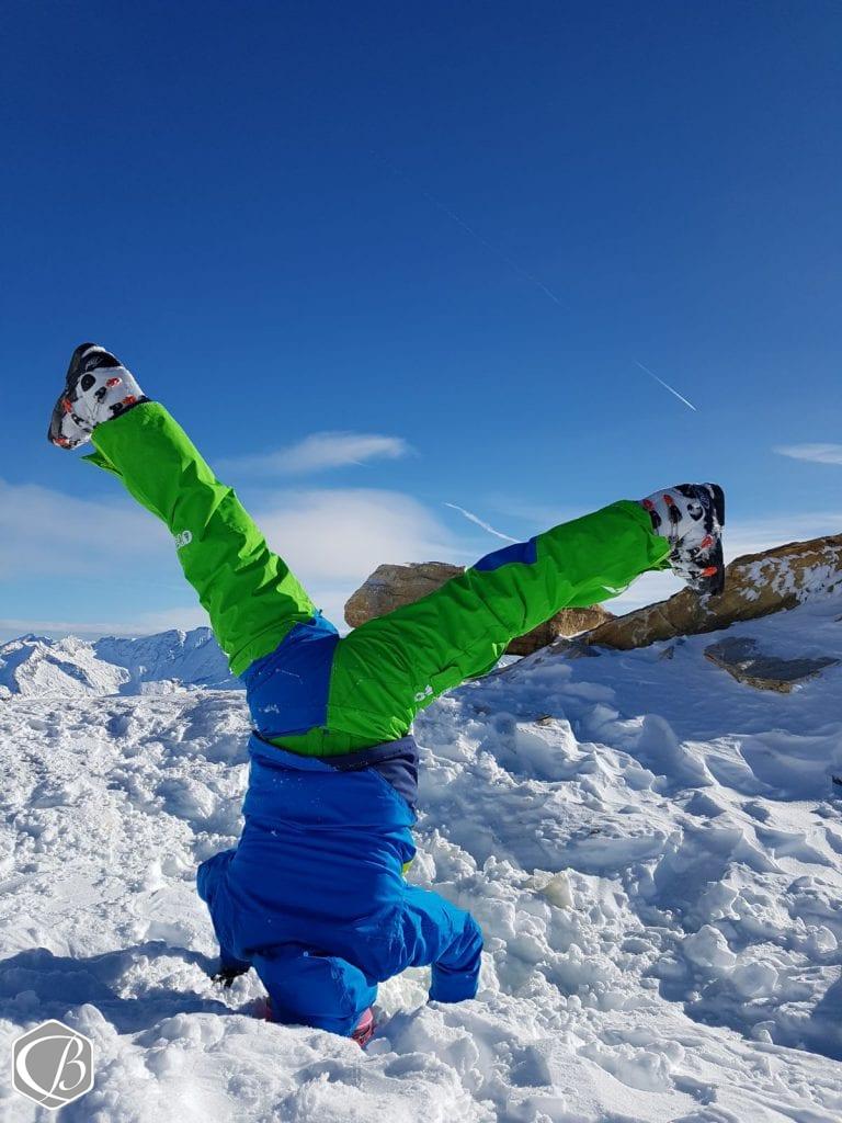 Winterlove Skifahren Mölltaler Gletscher Kopfstand