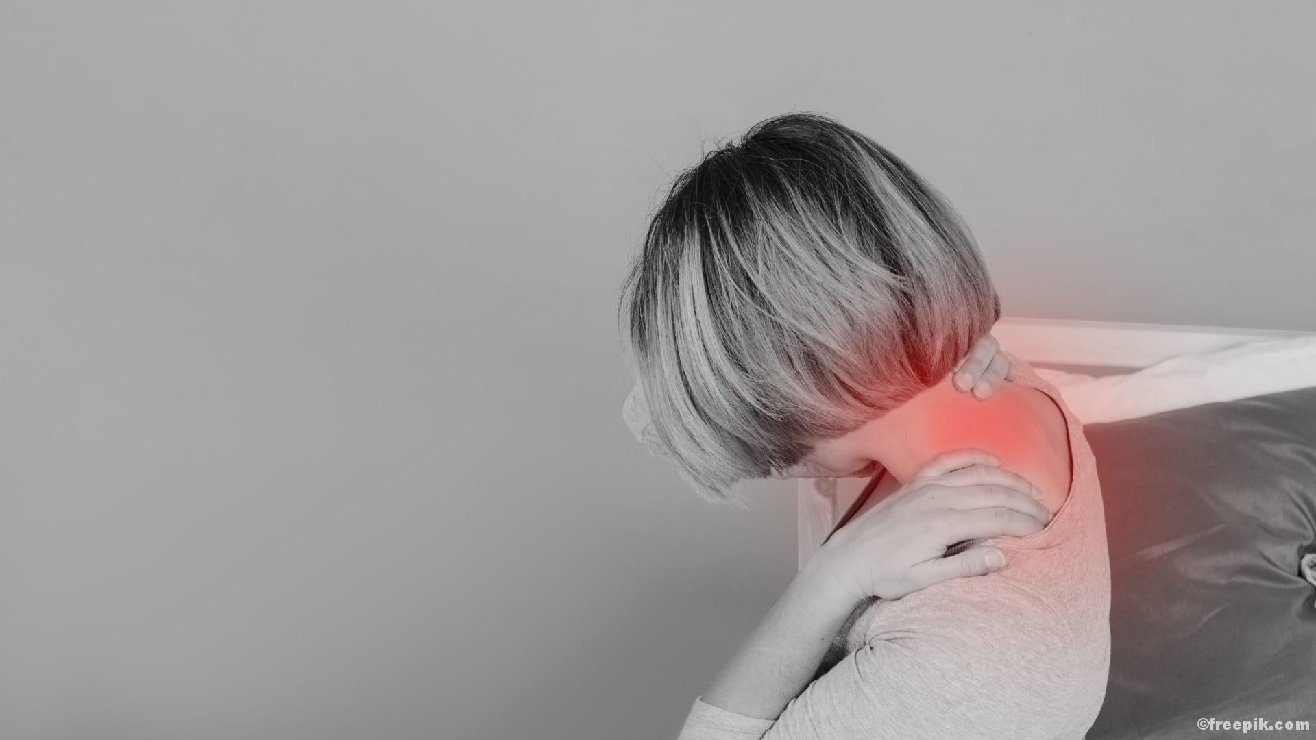 Rückentraining Nackenschmerzen Krafttraining HWS-ABC